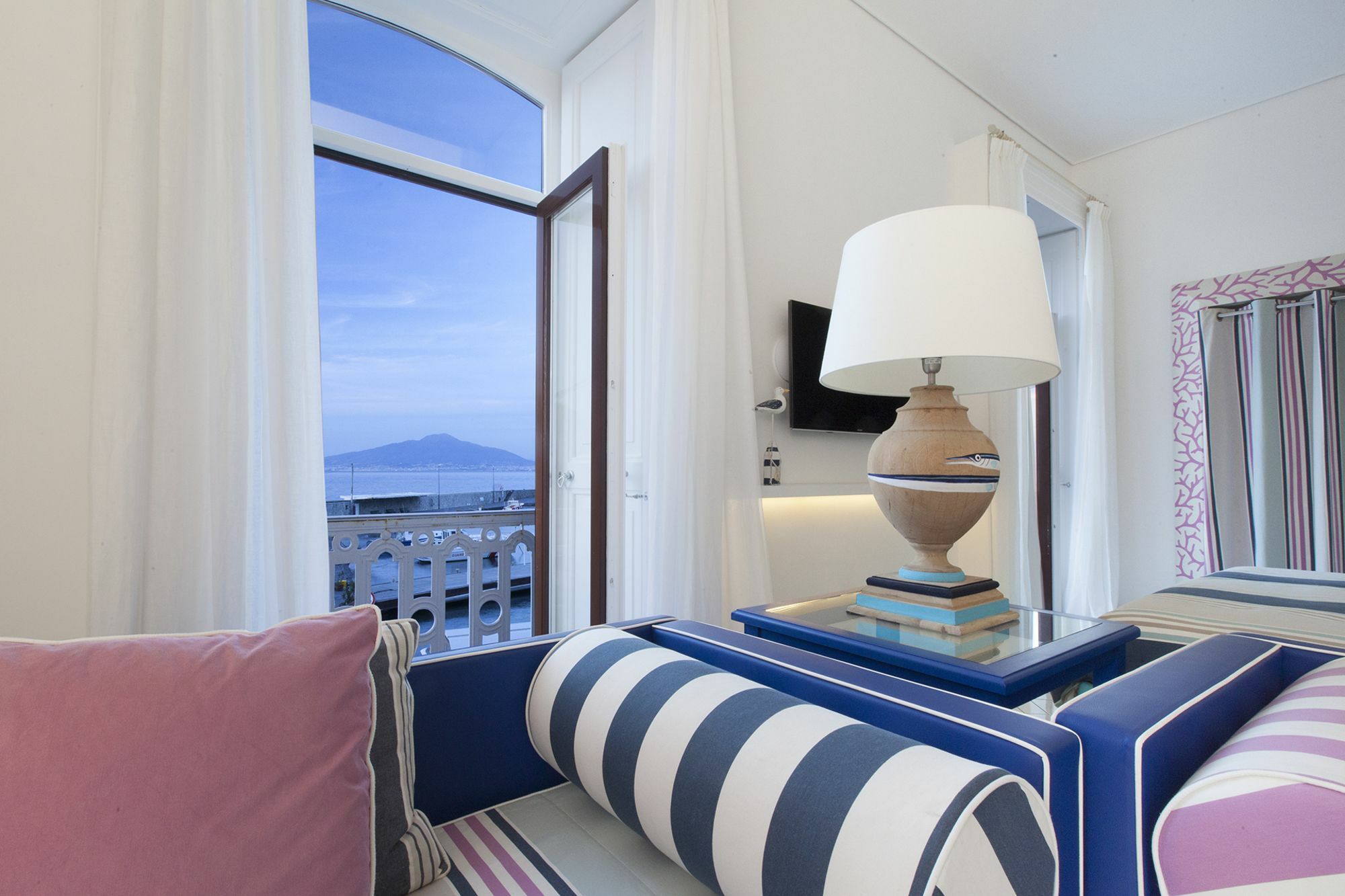 Amore Rentals - Gilda'S House Sorrente Extérieur photo
