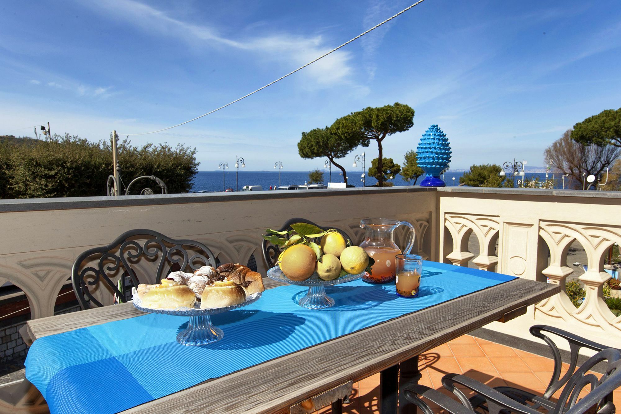 Amore Rentals - Gilda'S House Sorrente Extérieur photo